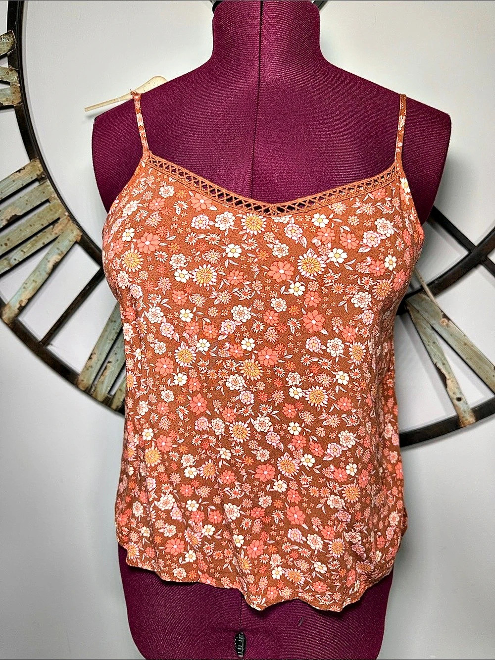 SO Floral Camisole in Brown & Pink Size Medium Like New
